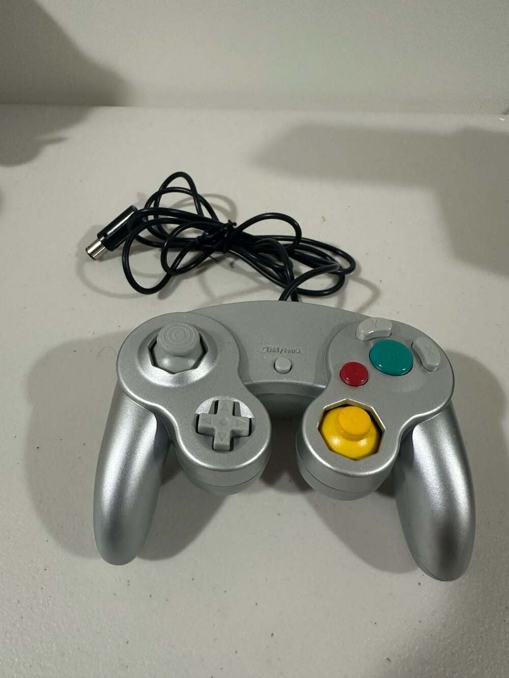Nintendo GameCube Wired Controller Platinum Silver